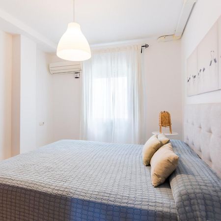 Bonito Apartamento En Primera Linea De Playa 埃斯特波纳 外观 照片
