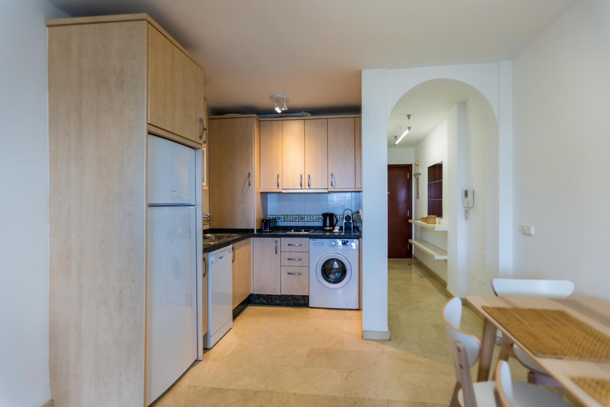 Bonito Apartamento En Primera Linea De Playa 埃斯特波纳 外观 照片